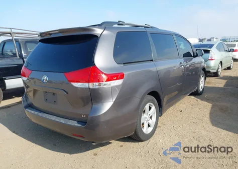 2012 Toyota Sienna Le V6 8 Passenger from USA, damaged, VIN 5TDKK3DC2CS260829